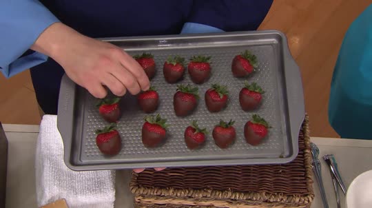 Technique Dimpled 10x15 Cookie Sheet & 9x13 Cake Pan 